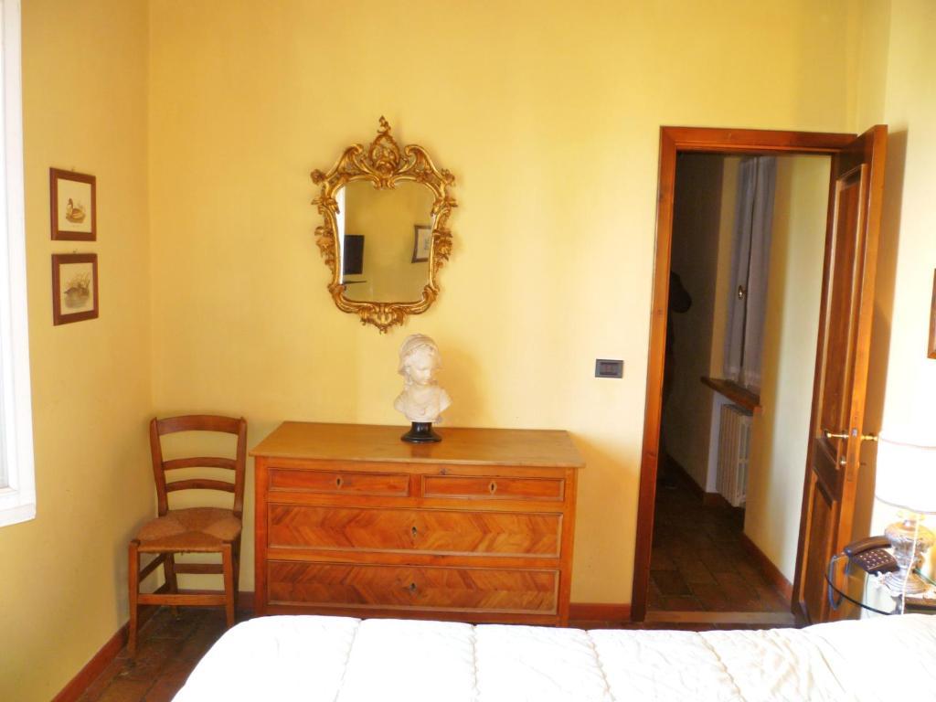 Locanda Di Villa Torraccia Пезаро Номер фото